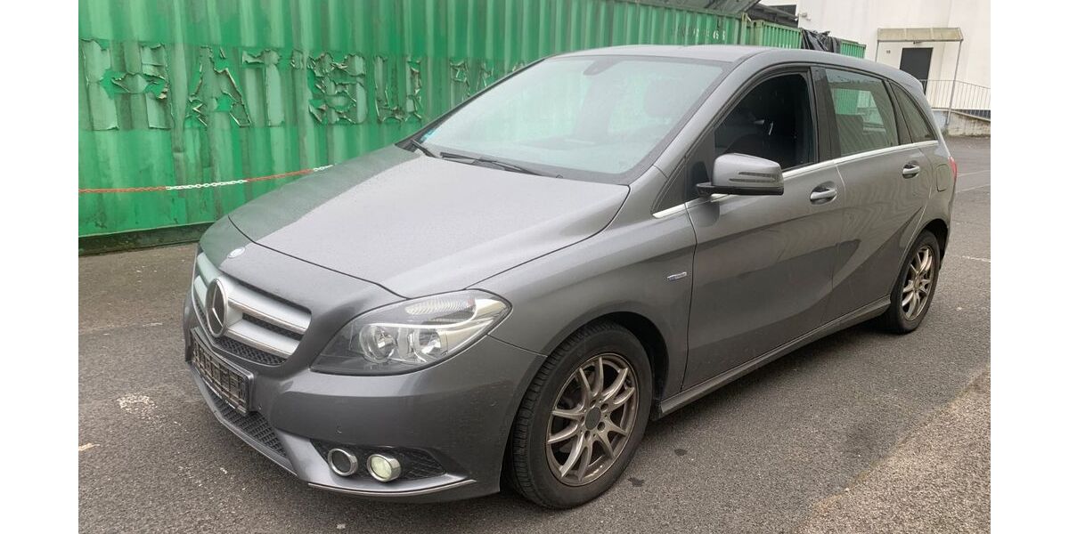 Mercedes-Benz B 180 310.000 km 4.799 &euro; Bergisch Gladbach 51465