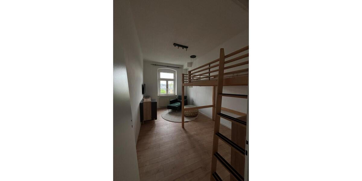 Etagenwohnung Düsseldorf Stadtbezirk 3 - 1 Zimmer, 32 m&sup2;, 850&euro; | Angebot:26689267