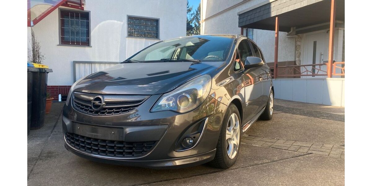 Opel Corsa 150.593 km 5.499 &euro; Solingen 42719