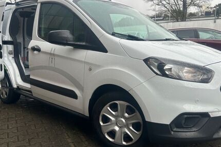 Ford Transit 106.992 km 8.690 &euro; Köln 51069
