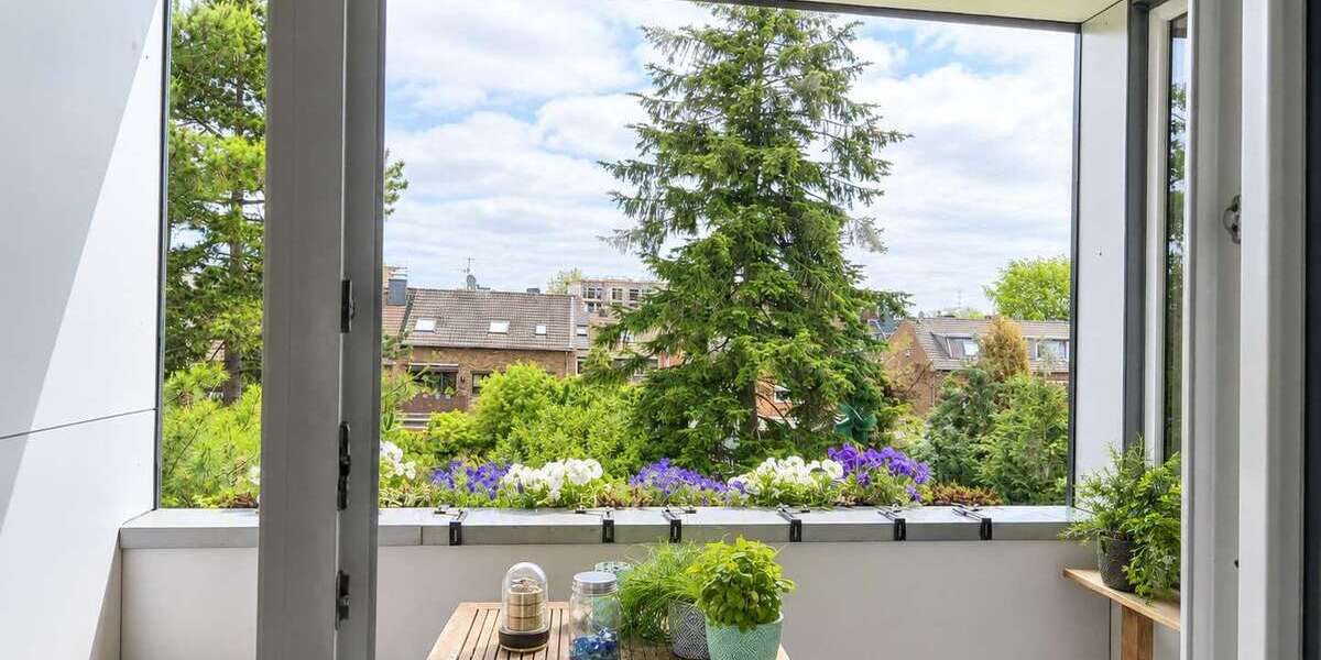 Etagenwohnung Düsseldorf Stadtbezirk 8 - 3 Zimmer, 95 m&sup2;, 1.395&euro; | Angebot:26683601