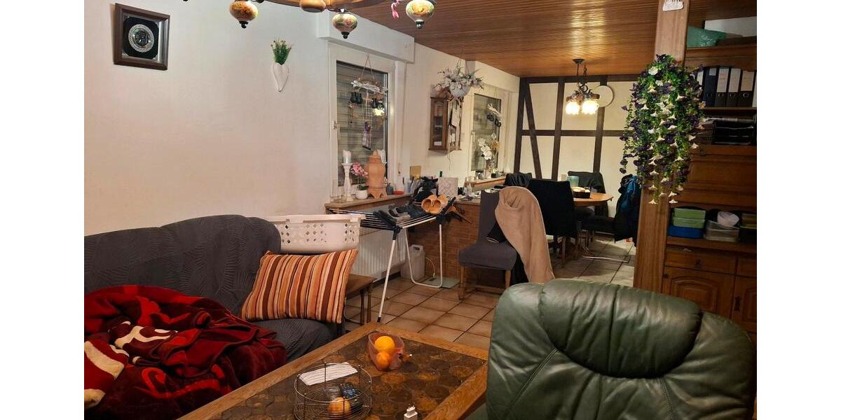 Dachgeschoßwohnung Leverkusen Bergisch Neukirchen - 4 Zimmer, 86 m&sup2;, 950&euro; | Angebot:25784130