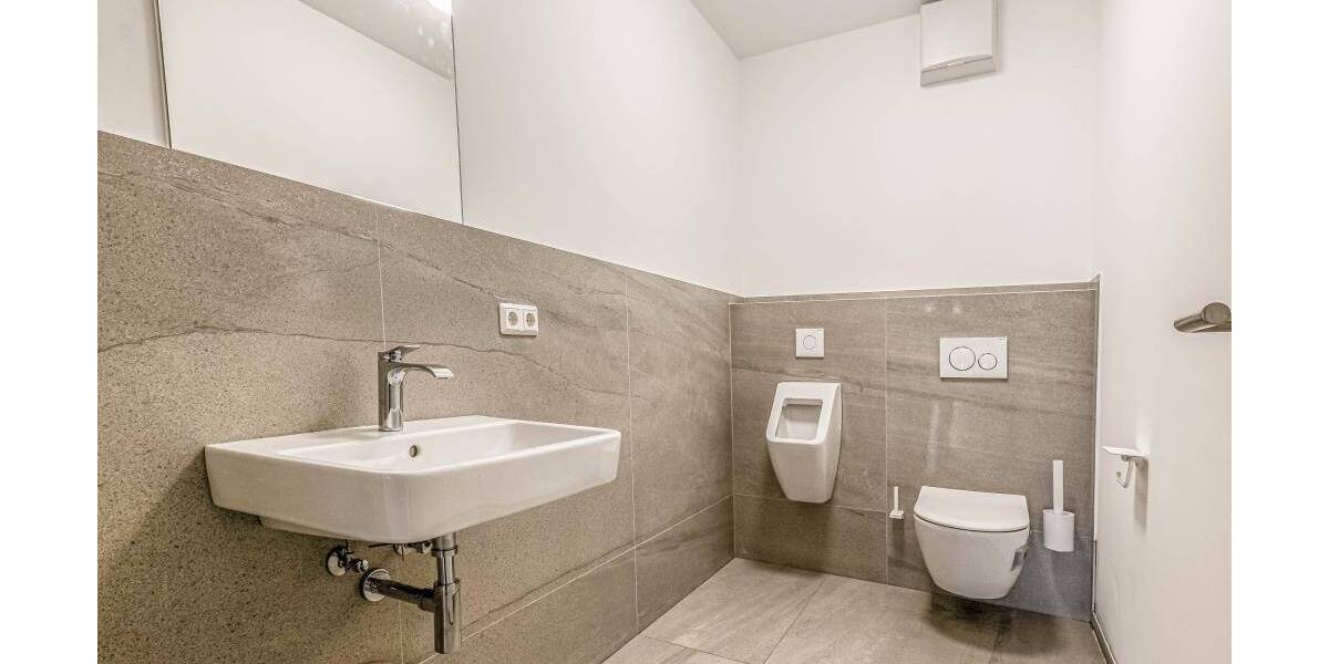 Gewerbeobjekt Hürth Kalscheuren - 4 Zimmer, 226 m&sup2;, 2.938&euro; | Angebot:25749219