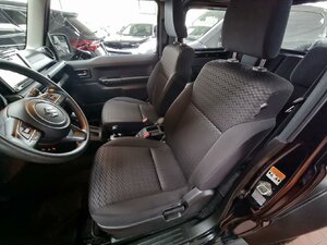 Suzuki Jimny Comfort AllGrip PKW Automatik AHK 53.265 km 32.290 &euro; HAAN 42781