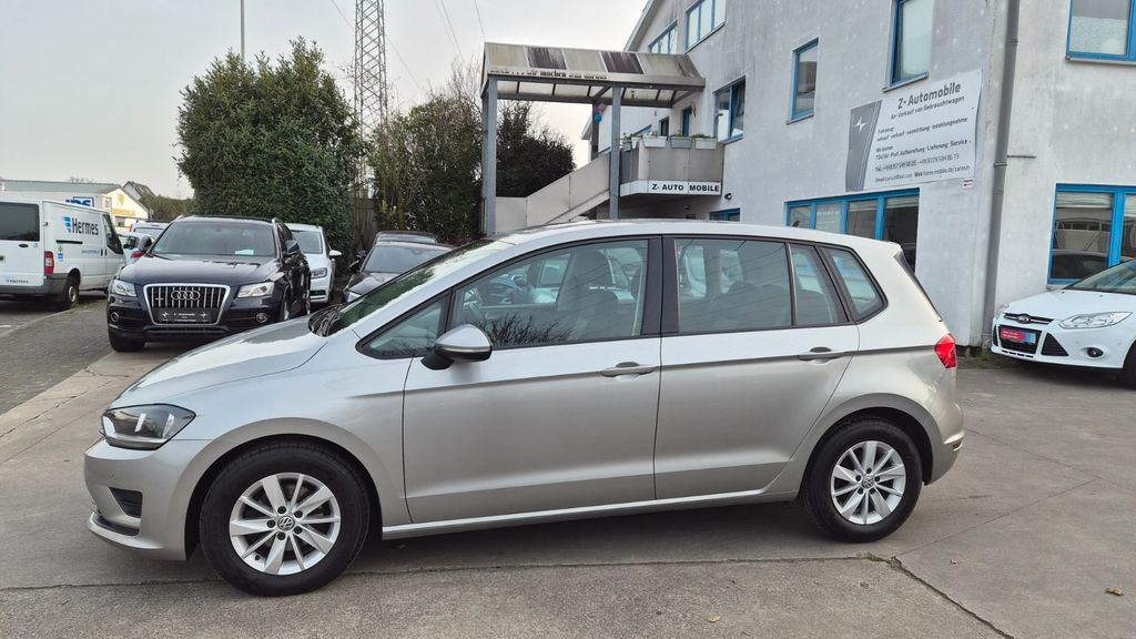 VW Golf Sportsvan 211.021 km 7.850 &euro; Hilden 40721