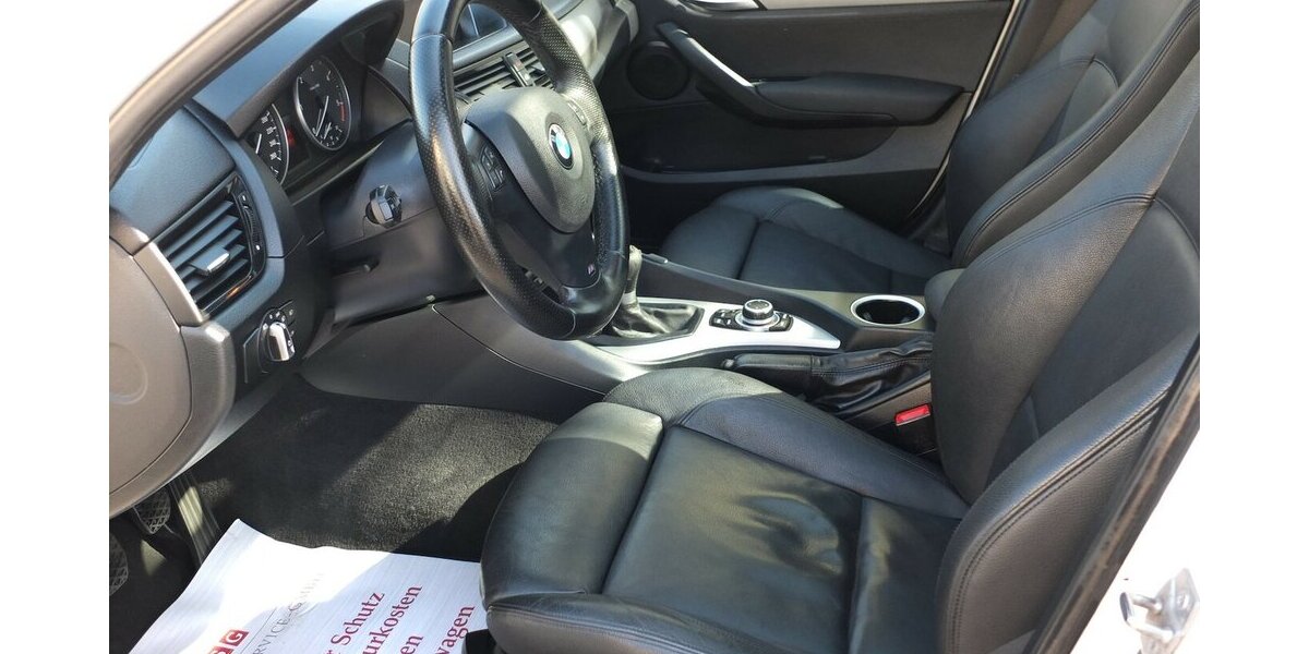 BMW X1 16 d sDrive LEDER XENON NAVI PANORAMA M-SPORTPA 133.459 km 12.804 &euro; Köln 50858