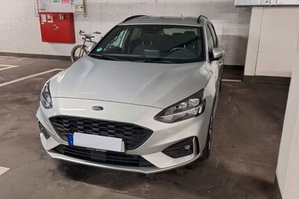 Ford Focus 100.000 km 11.700 &euro; Düsseldorf 40589