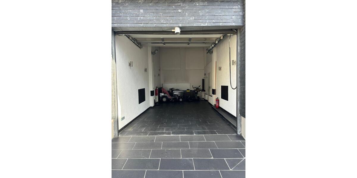 Gewerbeobjekt Remscheid - 2.200&euro; | Angebot:25470972