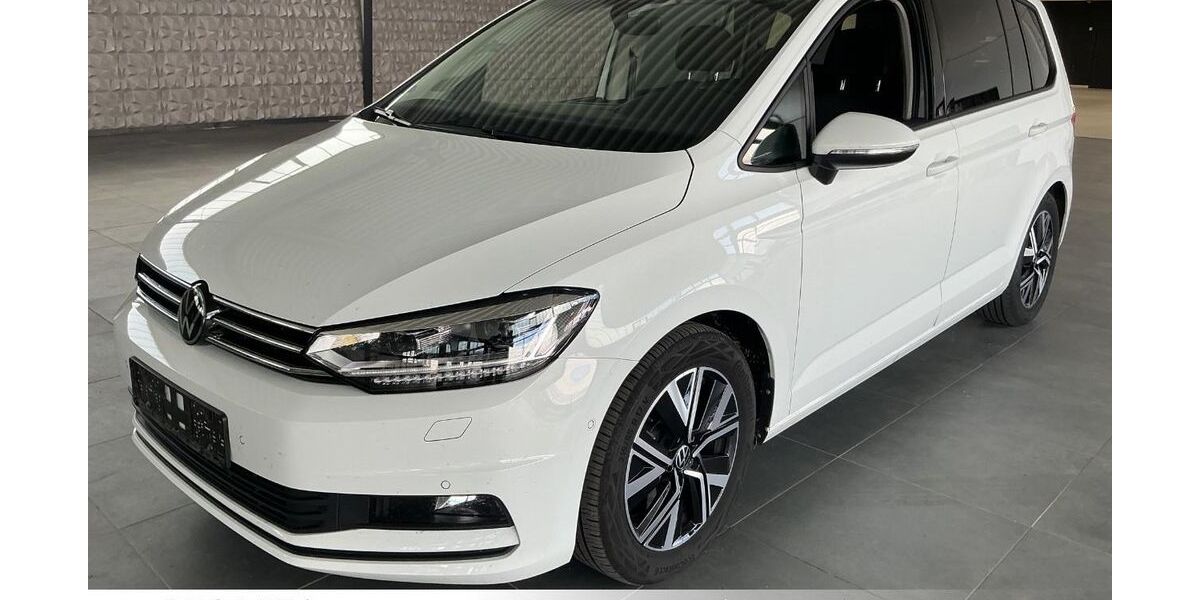VW Touran 15.000 km 31.999 &euro; Meerbusch 40668