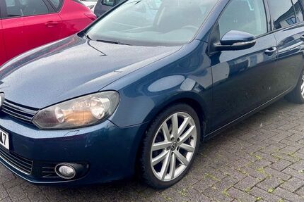 VW Golf 298.987 km 3.499 &euro; Solingen 42719