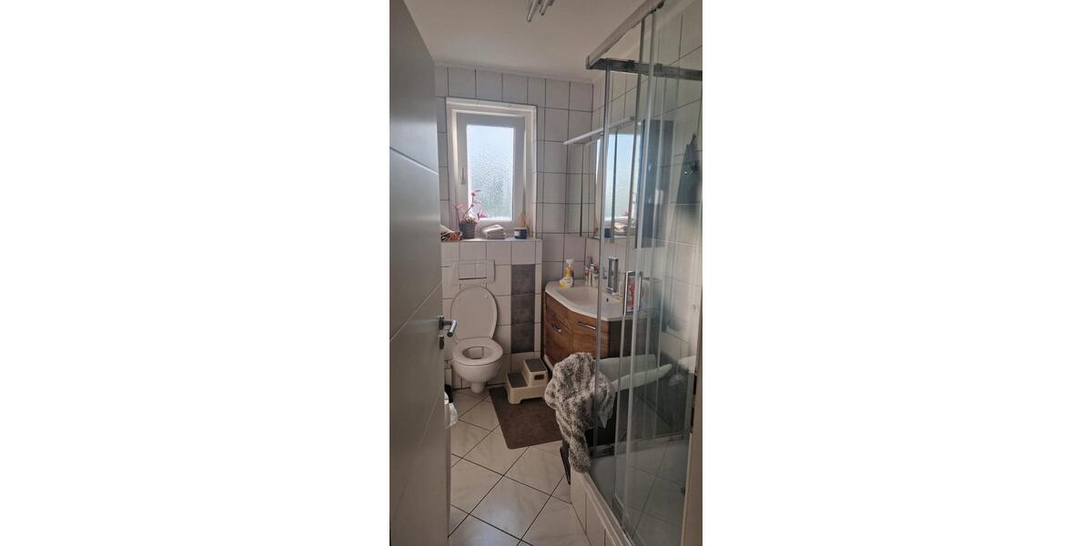 Etagenwohnung Neuss Furth-Mitte - 3 Zimmer, 68 m&sup2;, 245.000&euro; | Angebot:26997623