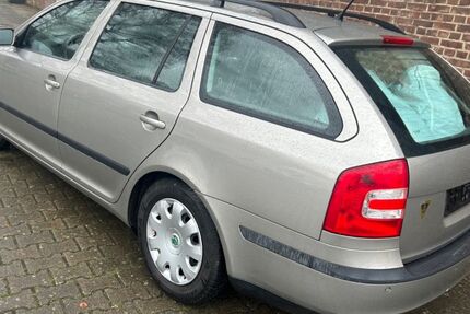 Skoda Octavia 170.682 km 3.490 &euro; Köln 51069