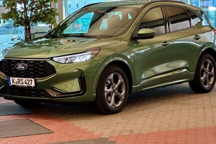 Ford Kuga 6.000 km 32.500 &euro; Köln 50769