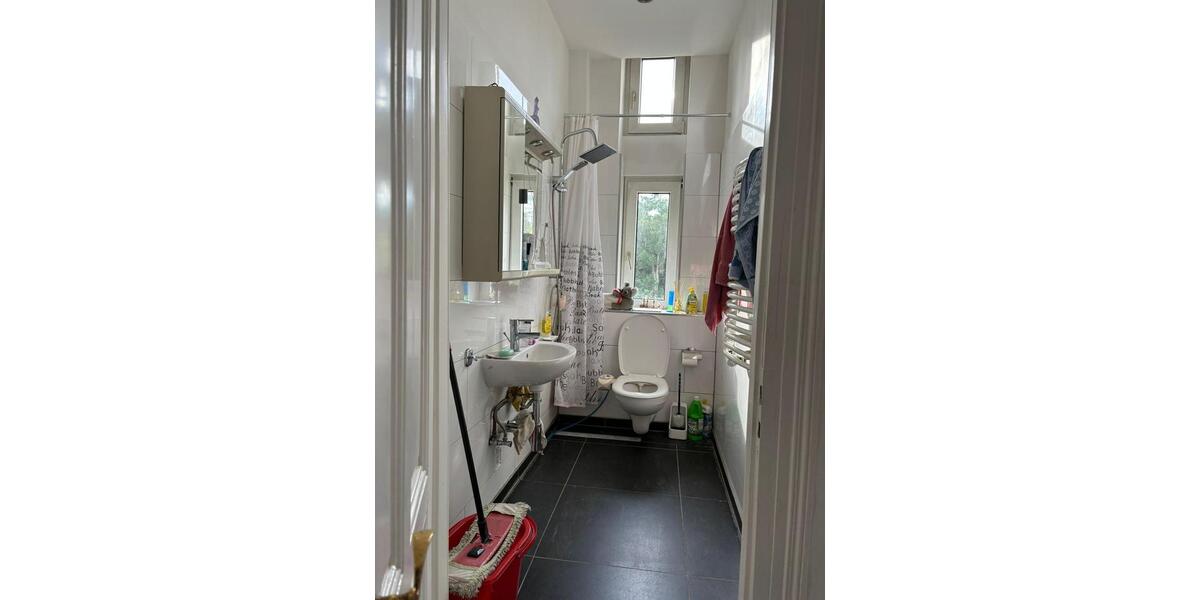 Doppelhaushälfte Solingen Mitte - 9 Zimmer, 210 m&sup2;, 340.000&euro; | Angebot:26705632