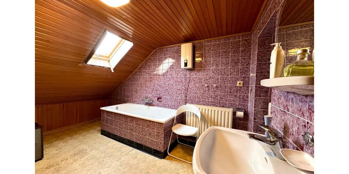 Reihenhaus Jüchen - 6 Zimmer, 130 m&sup2;, 295.000&euro; | Angebot:24855508