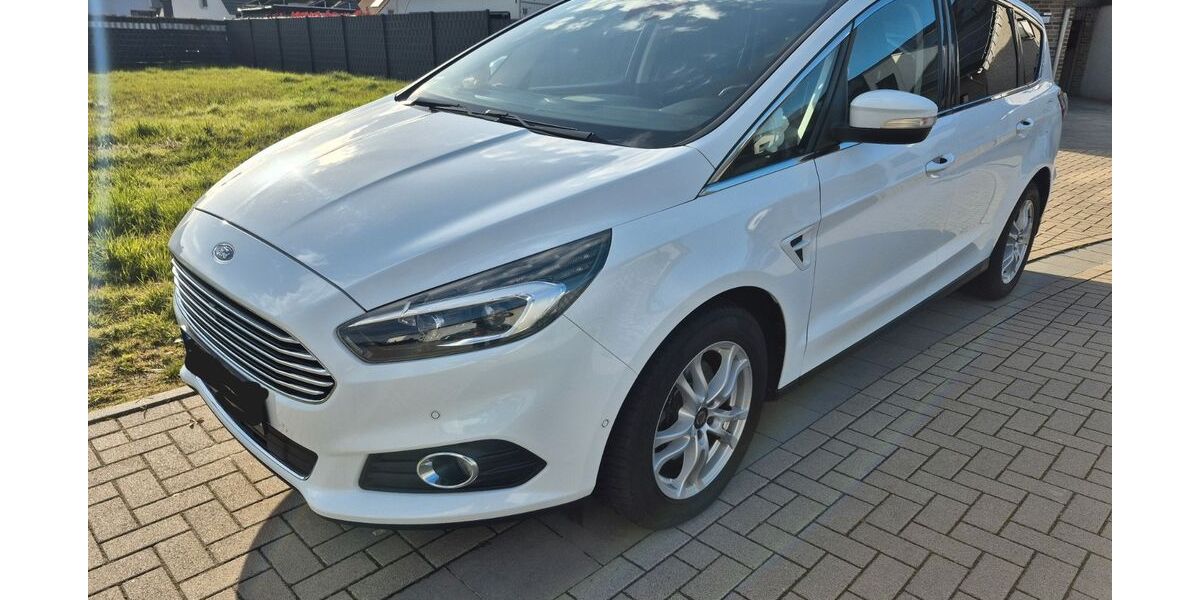 Ford S-Max 134.000 km 14.100 &euro; Elsdorf 50189