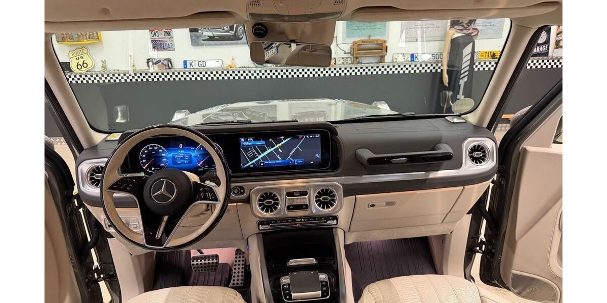 Mercedes-Benz G 450 9.800 km 159.990 &euro; Köln 51069