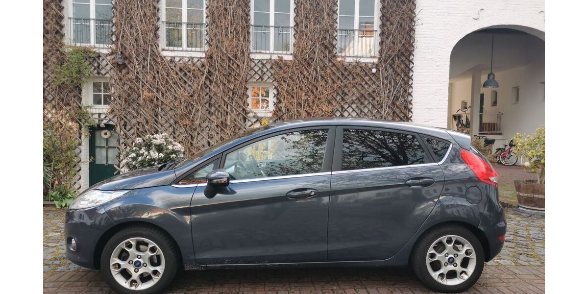 Ford Fiesta 254.900 km 2.950 &euro; Köln 50769