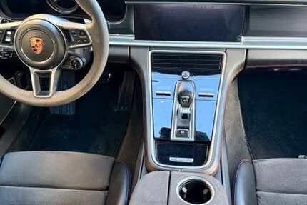 Porsche Panamera 202.000 km 44.950 &euro; Düsseldorf 40233