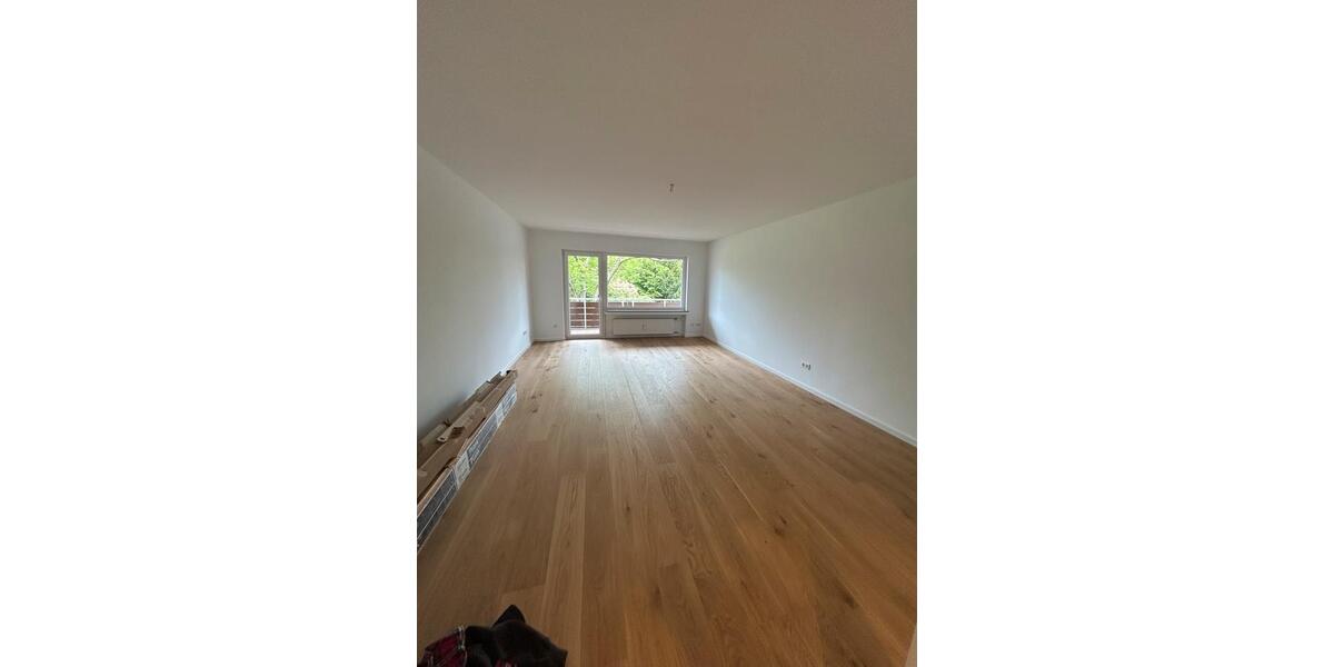 Etagenwohnung Hilden - 4 Zimmer, 100 m&sup2;, 1.550&euro; | Angebot:26701734