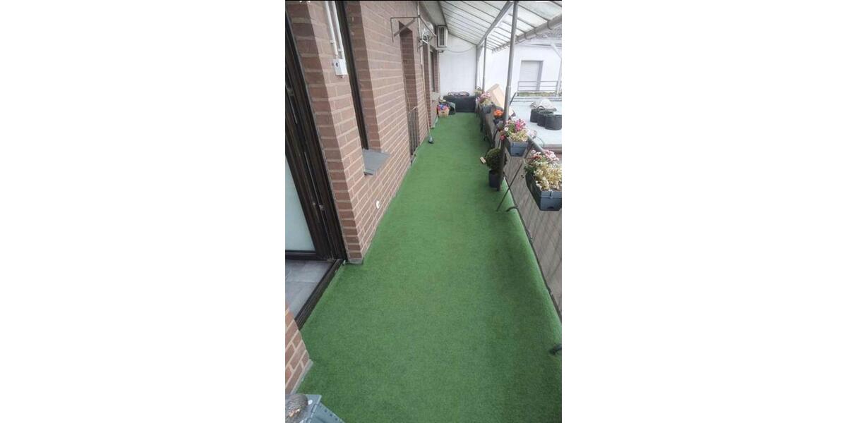 Etagenwohnung Hürth - 3 Zimmer, 111 m&sup2;, 1.400&euro; | Angebot:25333210