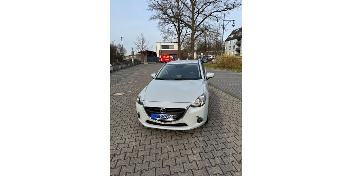 Mazda 2 96.850 km 9.600 &euro; Köln 50939