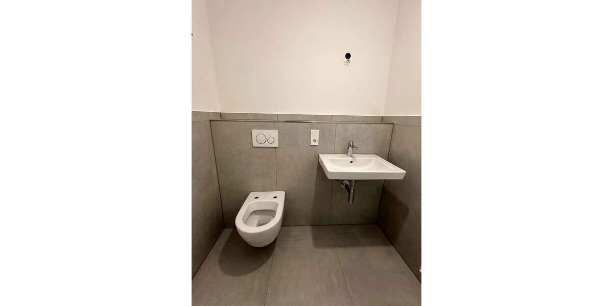 Etagenwohnung Düsseldorf Reisholz - 3 Zimmer, 115 m&sup2;, 569.000&euro; | Angebot:25760492