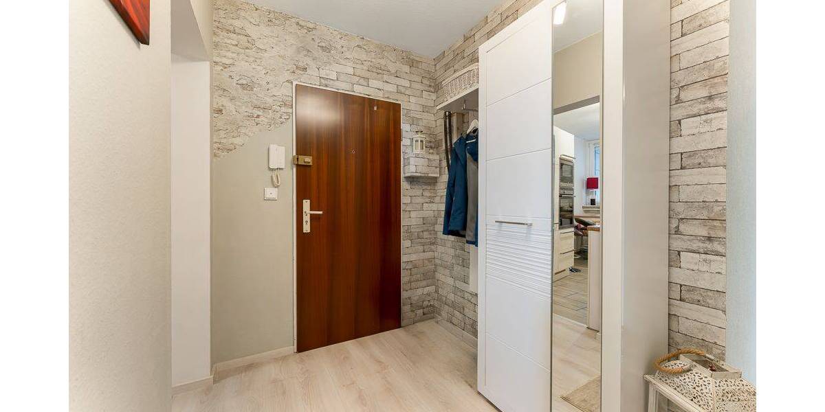 Etagenwohnung Bergisch Gladbach Refrath - 3 Zimmer, 83 m&sup2;, 285.000&euro; | Angebot:26569933