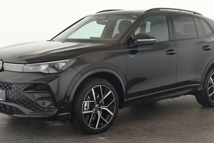 VW Tiguan 26.800 km 44.884 &euro; Düsseldorf 40233