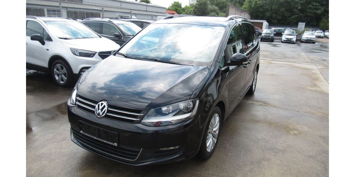 VW Sharan 129.000 km 14.600 &euro; Leverkusen 51371