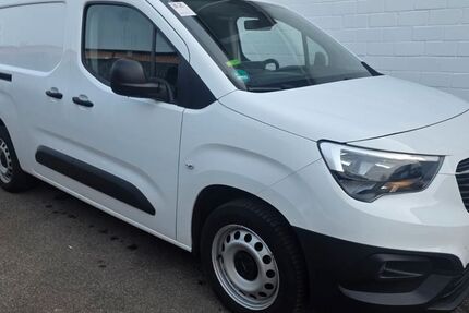 Opel Combo 170.000 km 9.250 &euro; Köln 51149