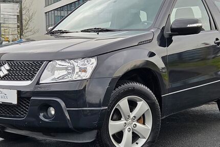 Suzuki Grand Vitara 148.000 km 8.900 &euro; Köln (Ostheim) 51107