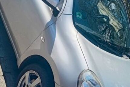 Nissan Micra 76.000 km 4.500 &euro; Düsseldorf 40237