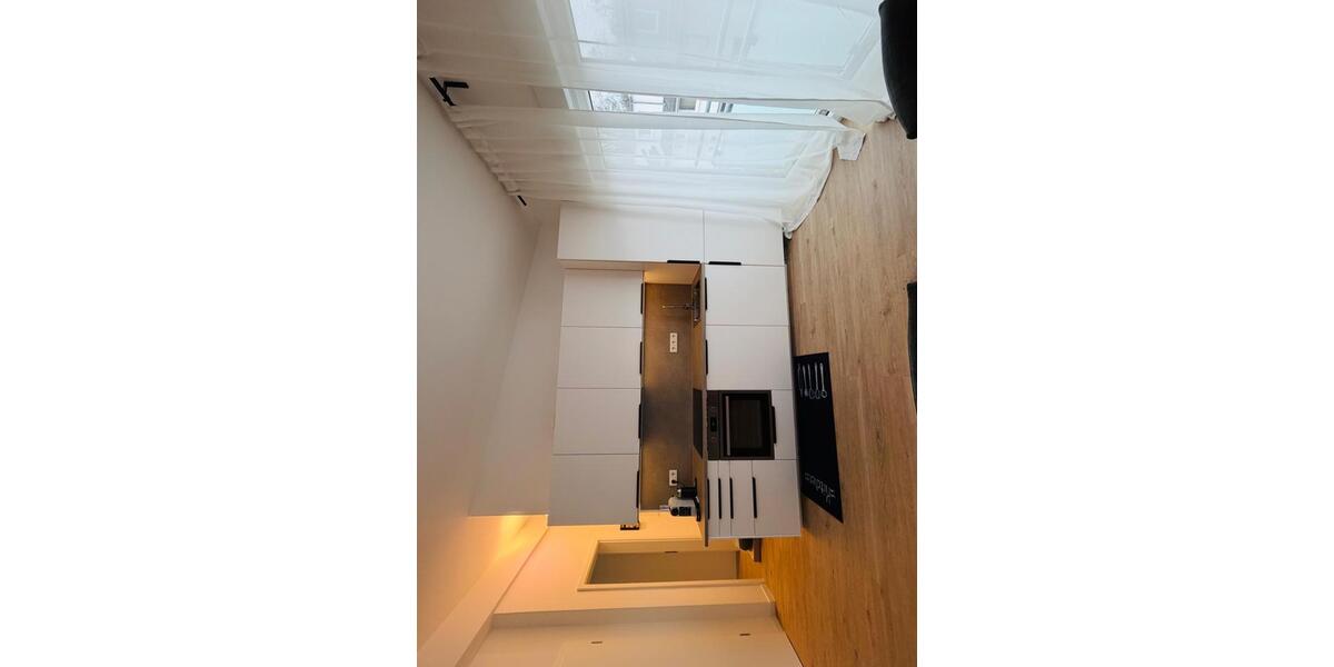 Dachgeschoßwohnung Bergisch Gladbach Gronau - 3 Zimmer, 76 m&sup2;, 1.300&euro; | Angebot:25792064