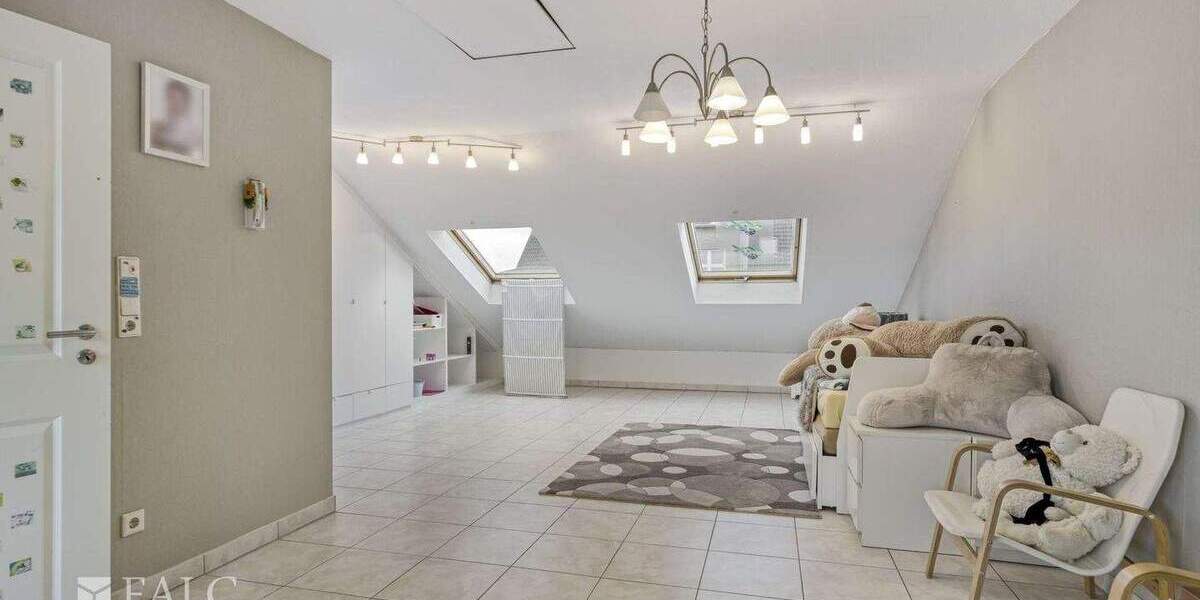 Reihenmittelhaus Köln Longerich - 5 Zimmer, 155 m&sup2;, 760.000&euro; | Angebot:25743066