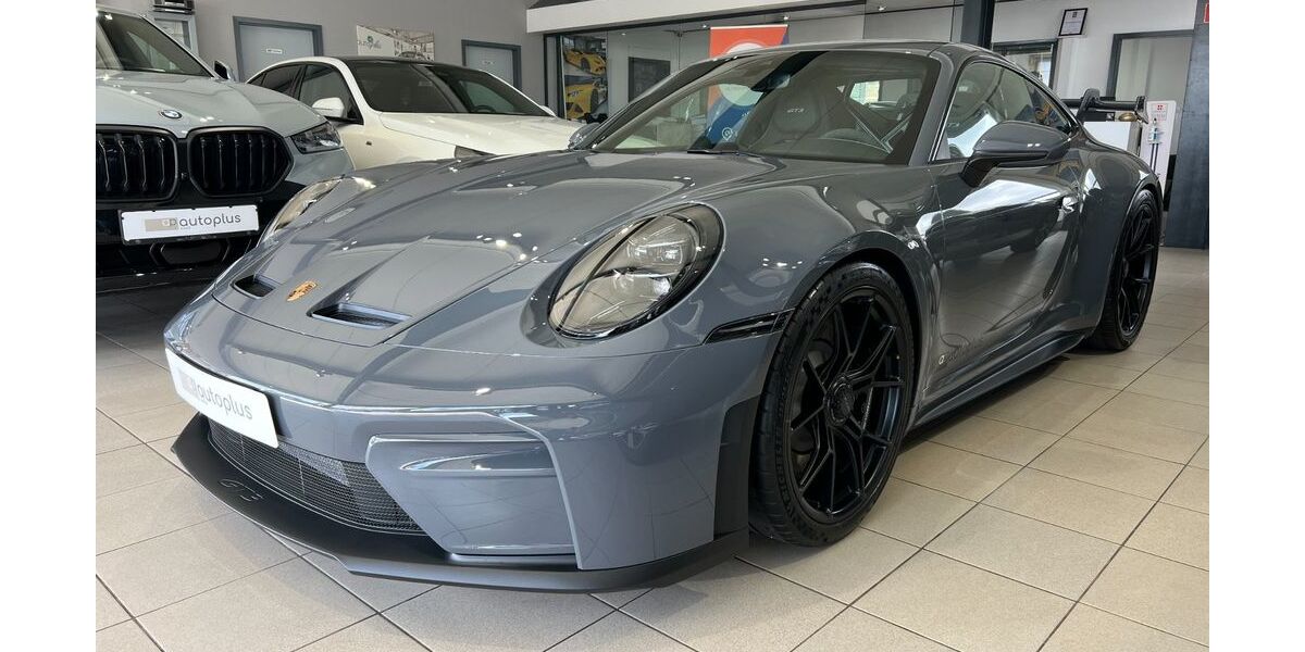 Porsche 992 3.579 km 223.720 &euro; Bergheim 50126
