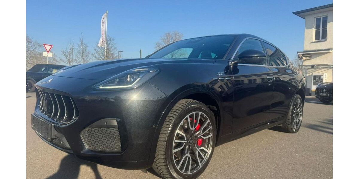 Maserati Grecale 49.200 km 51.980 &euro; Köln 50829
