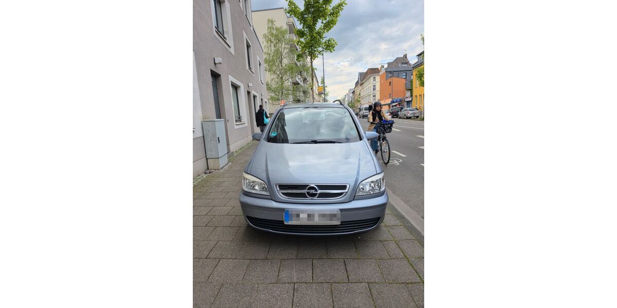 Opel Zafira 78.000 km 5.090 &euro; Kerpen 50170