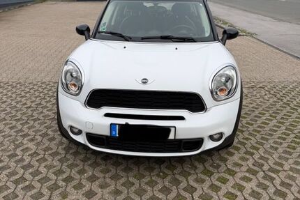 Mini Countryman S (Cooper) 145.300 km 7.200 &euro; Düsseldorf 40627