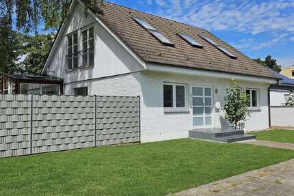 Haus Köln Heimersdorf - 4 Zimmer, 190 m&sup2;, 420.000&euro; | Angebot:25409312