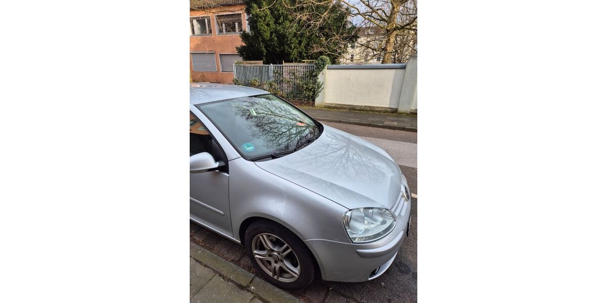 VW Golf 212.000 km 1.900 &euro; Leverkusen 51373