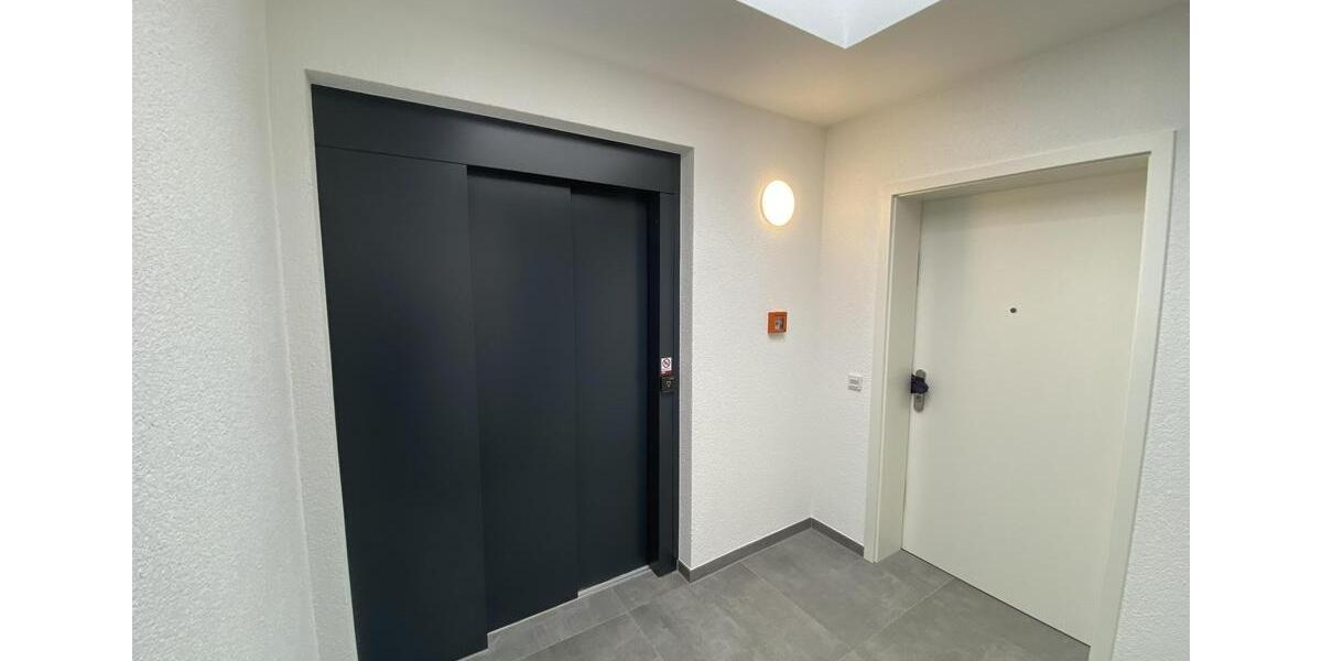 Dachgeschoßwohnung Köln Lindenthal - 2 Zimmer, 53 m&sup2;, 1.250&euro; | Angebot:26489439
