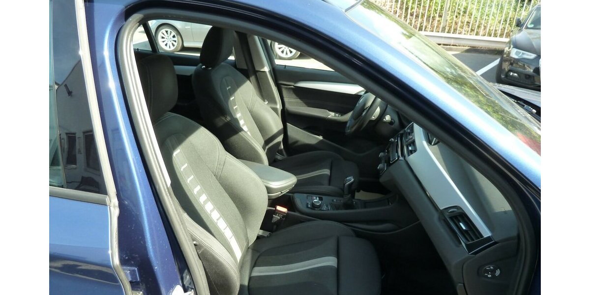 BMW X1 18 D X drive Avantage Sportsitzei AHK PDC DAB 188.000 km 14.900 &euro; Ratingen 40885