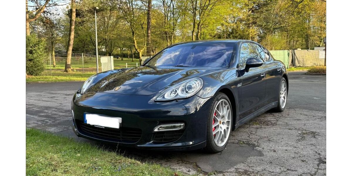 Porsche Panamera 55.000 km 40.500 &euro; Köln 51105
