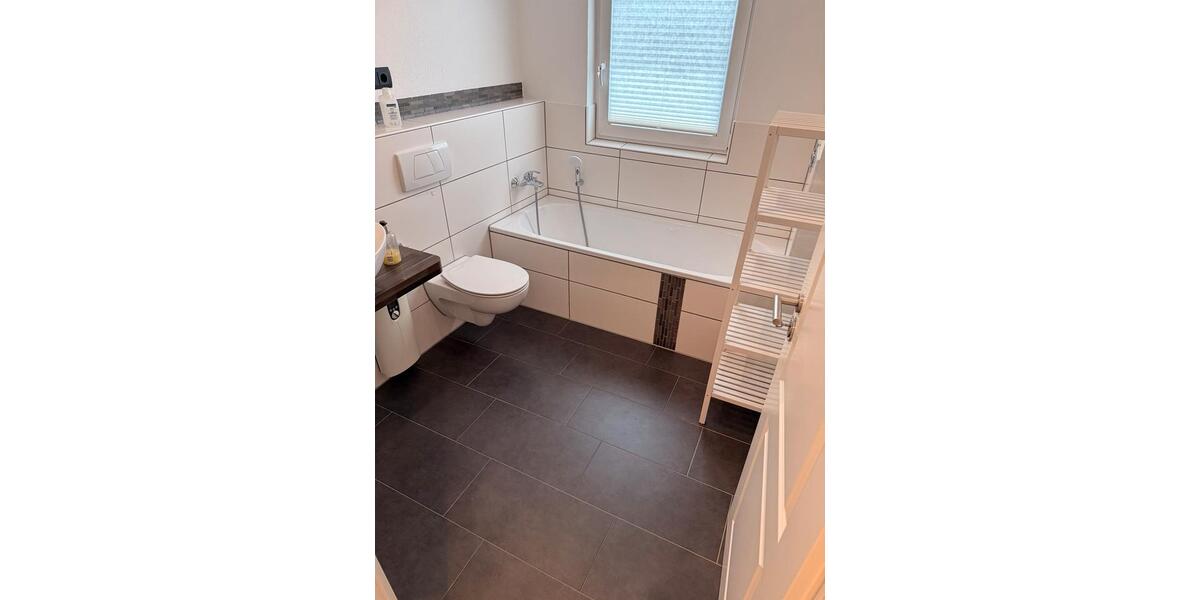 Erdgeschoßwohnung Odenthal - 3 Zimmer, 85 m&sup2;, 1.200&euro; | Angebot:26546049