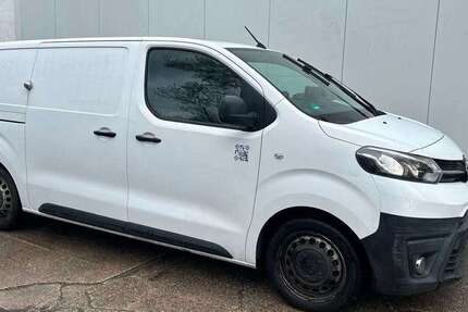 Toyota Proace 123.849 km 12.995 &euro; Köln 51107