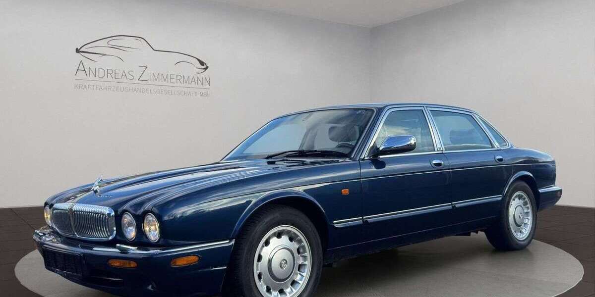 Jaguar Daimler 117.250 km 39.900 &euro; Kaarst (bei Düsseldorf) 41564