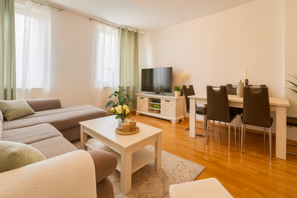 Wohnung Düsseldorf Pempelfort - 4 Zimmer, 86 m&sup2;, 245.000&euro; | Angebot:25639449