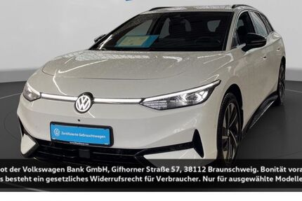 VW ID.7 13.508 km 51.990 &euro; Köln 51145