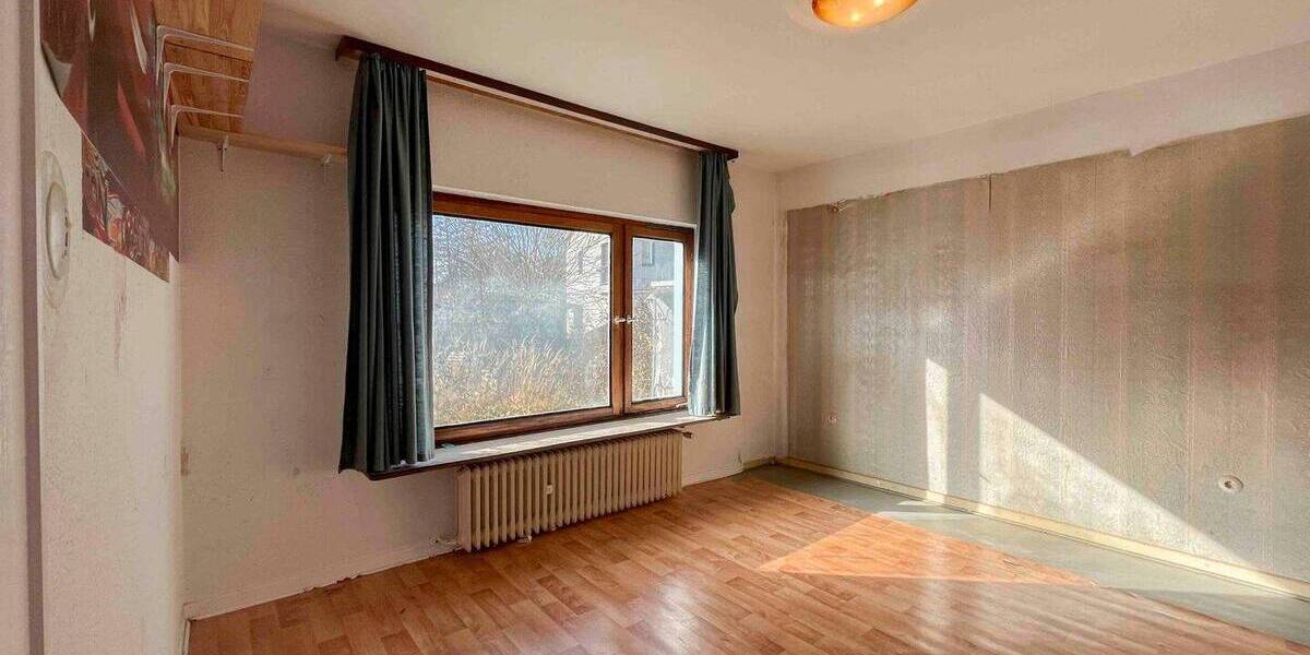 Einfamilienhaus Solingen Wald - 4 Zimmer, 104 m&sup2;, 299.000&euro; | Angebot:26065513